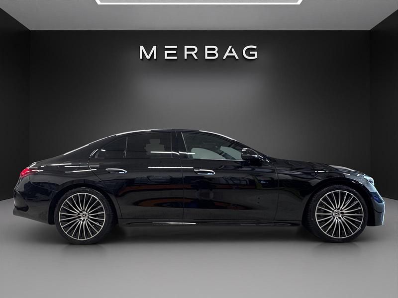 Gebraucht Mercedes E220 197 PS (144 kW) 2024 Schwarz Limousine