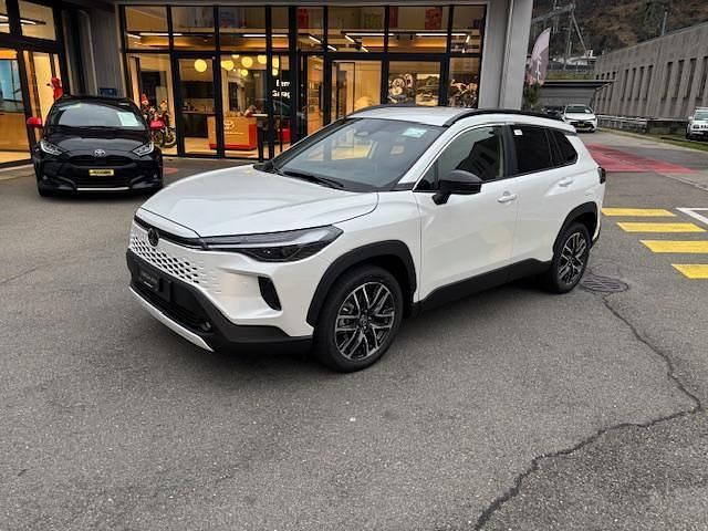 Weiss Neu 2025 Toyota Corolla Cross Trend SUV | CHF 47’006 (Fairer Preis) - Bild 1/4