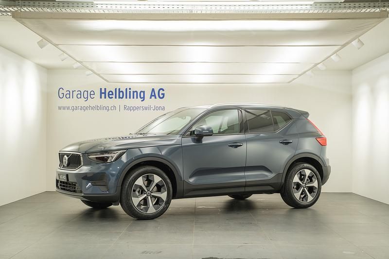 Blau Neu 2025 Volvo XC40 SUV | CHF 42’900 - Bild 1/4