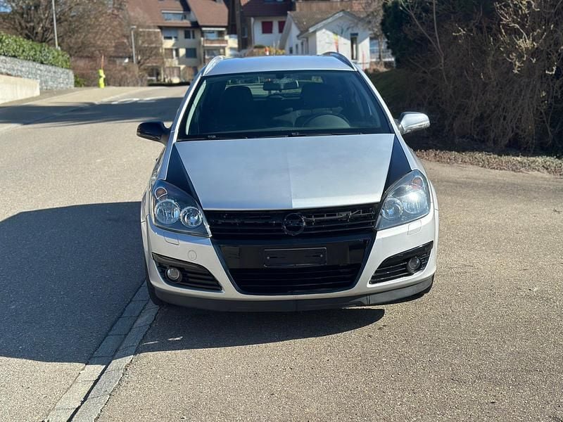 Gebraucht Opel Astra Sport 105 PS (77 kW) 2006