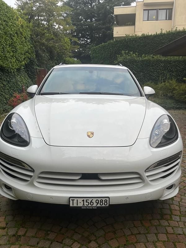 Gebraucht Porsche Cayenne 245 PS (180 kW) 2012 SUV