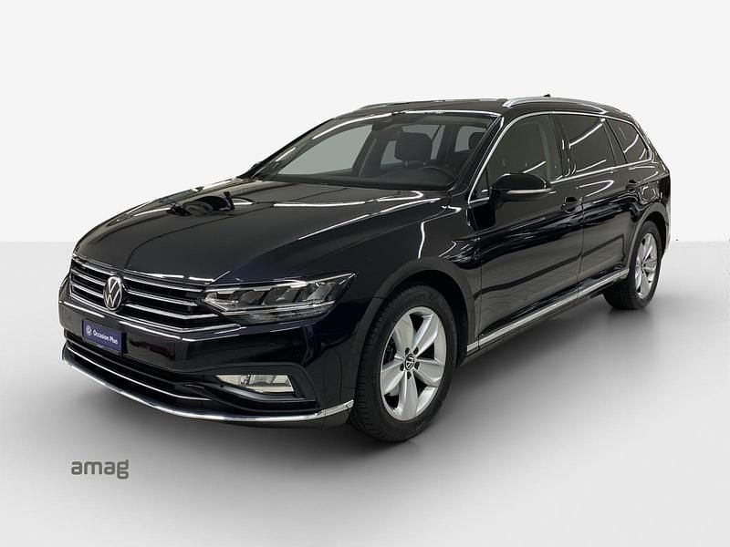 Gebraucht VW Passat Elegance 200 PS (147 kW) 2023 Deep black nacré Kombi