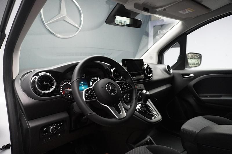 Gebraucht Mercedes eCitan 88 kW (121 PS) 2025 Weiss Kombi