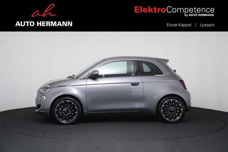 Gebraucht Fiat 500e La Prima 87 kW (119 PS) 2023 Gold Kleinwagen