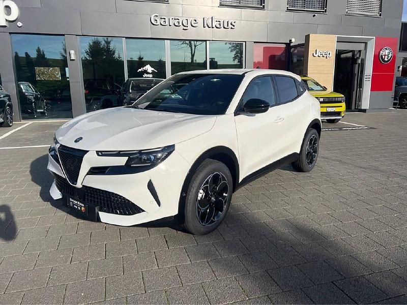 Neu 2025 Alfa Romeo Junior SUV | CHF 36’490 (Fairer Preis) - Bild 1/4