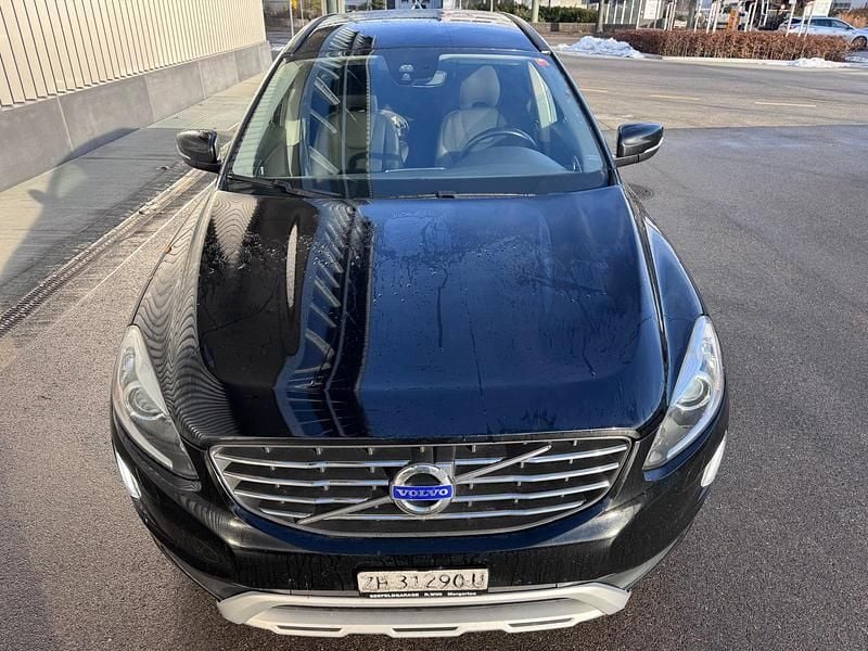 Gebraucht Volvo XC60 Summum 181 PS (133 kW) 2014 SUV