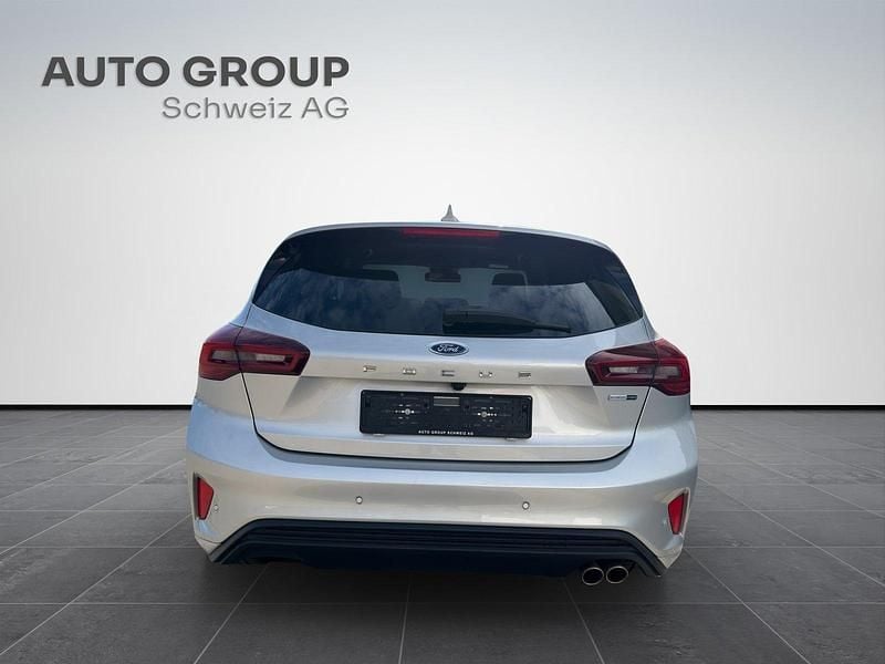 Gebraucht Ford Focus ST-Line X 125 PS (91 kW) 2023 Limousine