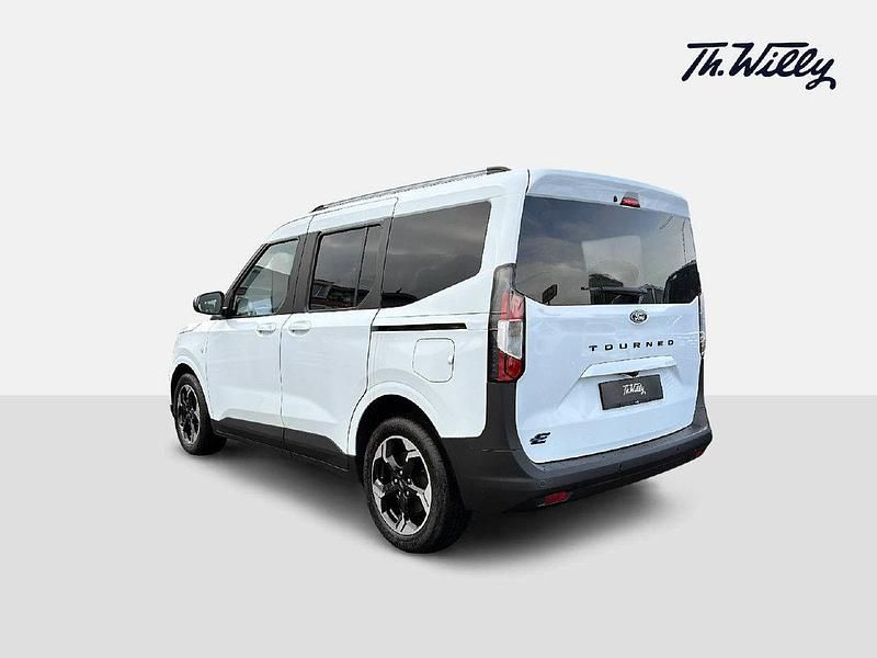 Neu Ford Courier Titanium 100 kW (136 PS) 2025 Van / Kleinbus