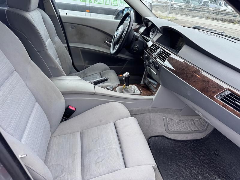 Gebraucht BMW 530 231 PS (169 kW) 2006 Kombi