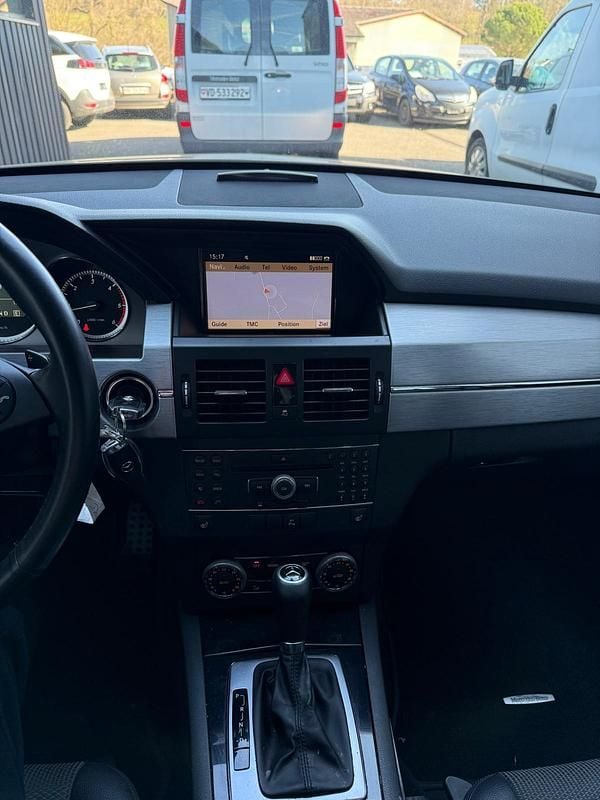 Gebraucht Mercedes GLK250 204 PS (150 kW) 2011 SUV