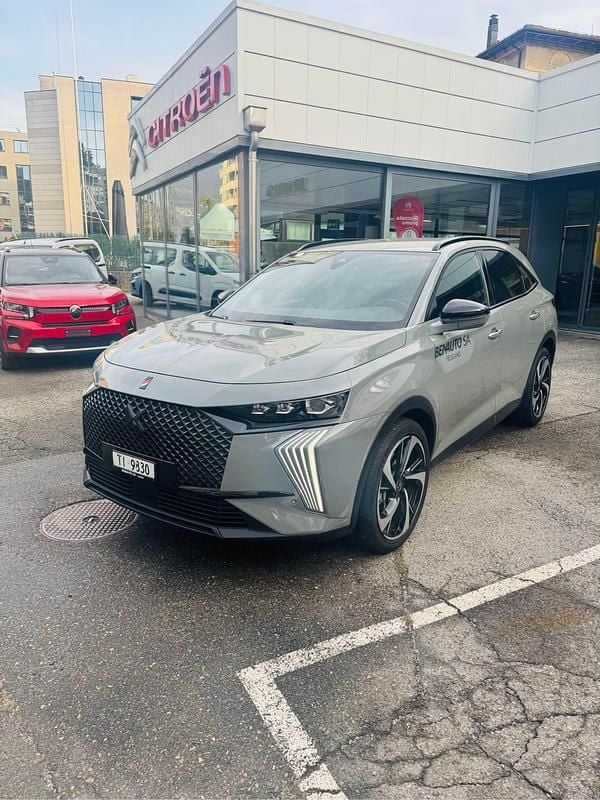 Grau Gebraucht 2023 DS Automobiles DS7 Crossback SUV | CHF 39’900 (Superpreis) - Bild 1/4