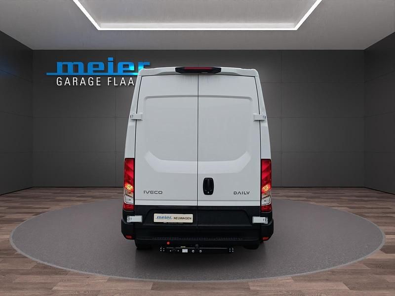 Neu Iveco Daily 156 PS (114 kW) 2026 Van / Kleinbus