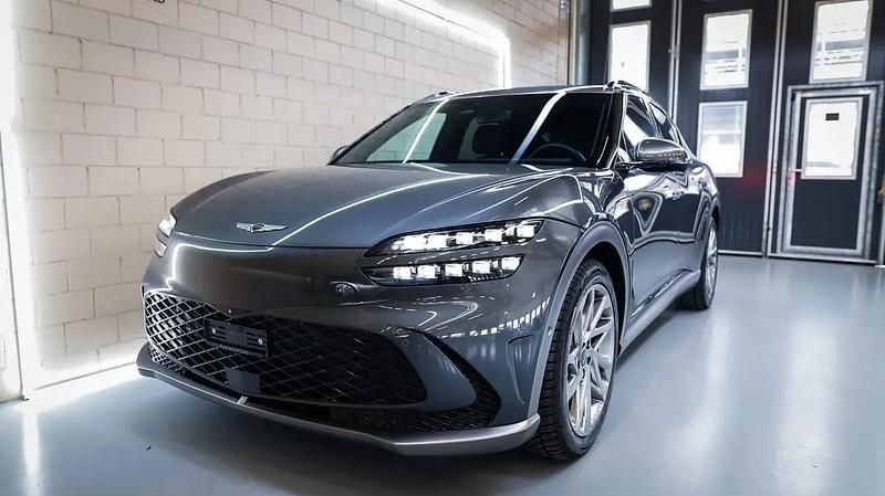 Gebraucht Genesis GV60 Sport 233 kW (318 PS) 2025 Gray SUV