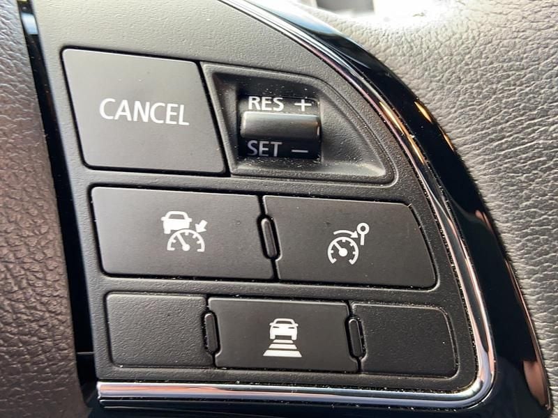 Gebraucht Mitsubishi Eclipse Cross 188 PS (138 kW) 2021 Silber SUV