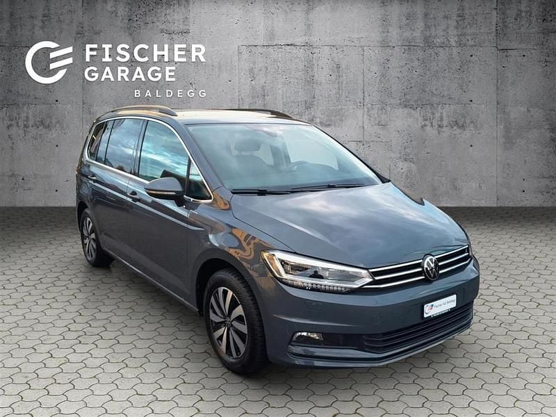 Gebraucht 2023 VW Touran Comfortline Van / Kleinbus | CHF 34’900 (Etwas zu teuer) - Bild 1/4