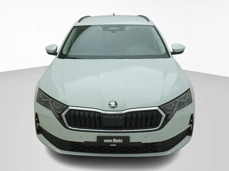 Weiss Neu 2025 Skoda Octavia Loft | CHF 37’500 (Etwas zu teuer) - Bild 1/3