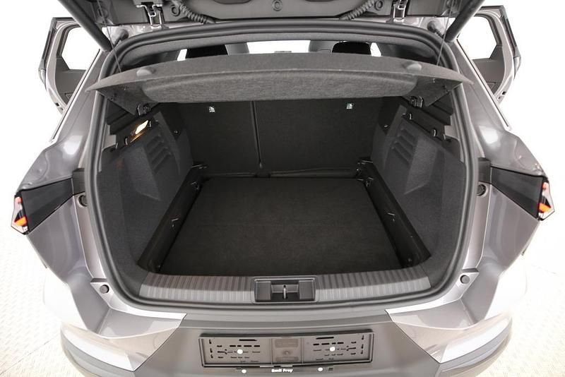 Neu Mitsubishi Grandis Intense 158 PS (116 kW) 2026 Grau SUV