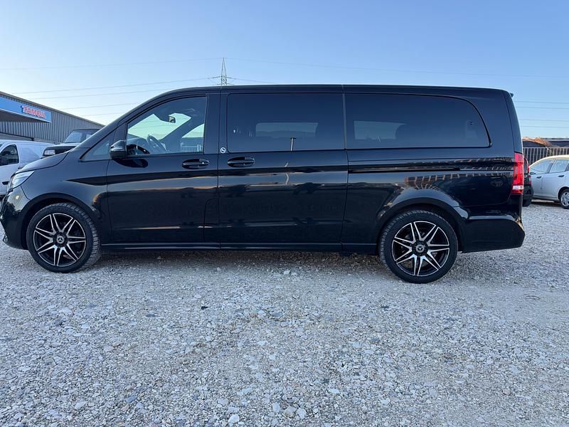 Gebraucht Mercedes V250 Avantgarde 190 PS (139 kW) 2022 Van / Kleinbus