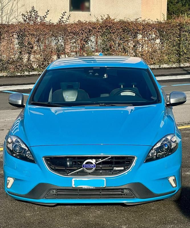 Gebraucht 2013 Volvo V40 R-Design | CHF 12’400 - Bild 1/4