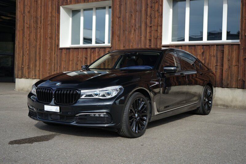 Gebraucht 2018 BMW 750 Shadowline Limousine | CHF 27’900 - Bild 1/4
