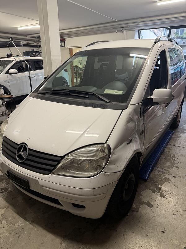 Gebraucht 2004 Mercedes Vaneo Van / Kleinbus | CHF 2’200 - Bild 1/4