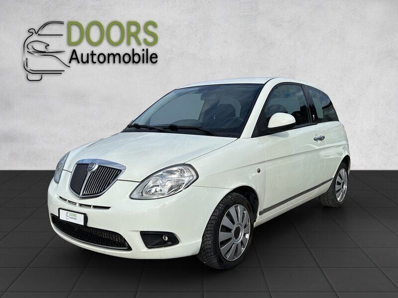 Gebraucht Lancia Ypsilon 78 PS (57 kW) 2010 Kleinwagen