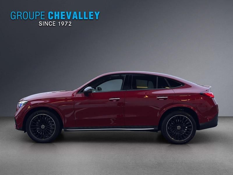 Neu Mercedes GLC300 258 PS (189 kW) 2026 Rot Coupé