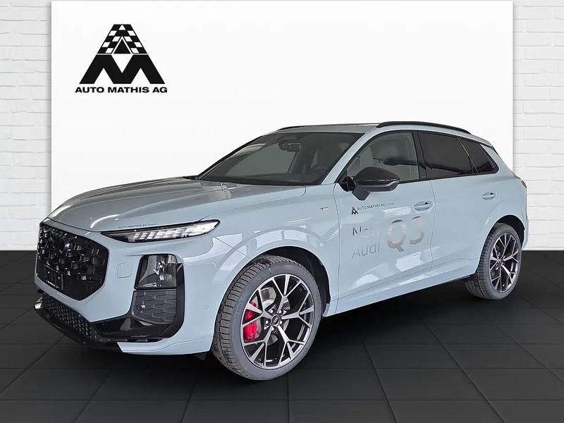 Gebraucht Audi Q3 266 PS (195 kW) 2025 Gray SUV