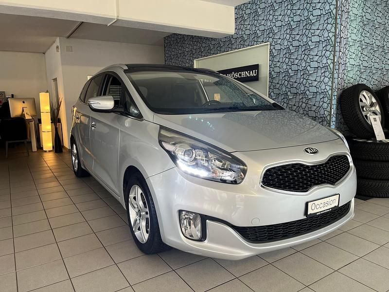 Gebraucht 2016 Kia Carens Van / Kleinbus | CHF 10’800 (Guter Preis) - Bild 1/4