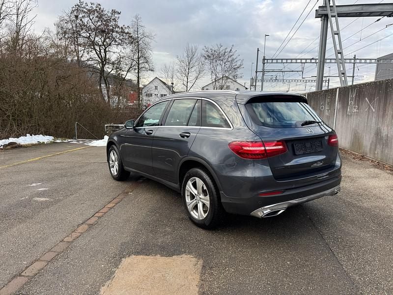 Gebraucht Mercedes GLC250 Exclusive 204 PS (150 kW) 2015