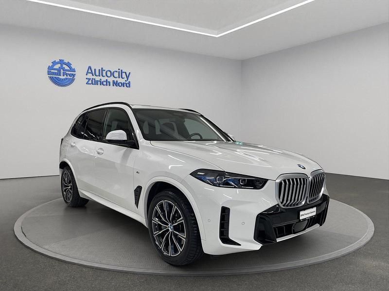 Gebraucht BMW X5 Comfort Edition 489 PS (359 kW) 2024 Weiss SUV