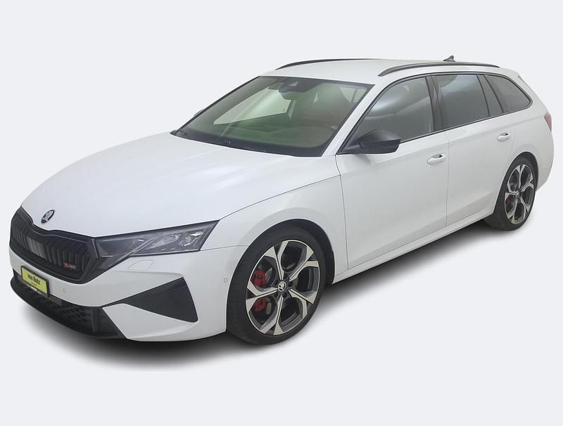 Weiss Gebraucht 2024 Skoda Octavia RS Kombi | CHF 43’950 (Fairer Preis) - Bild 1/3
