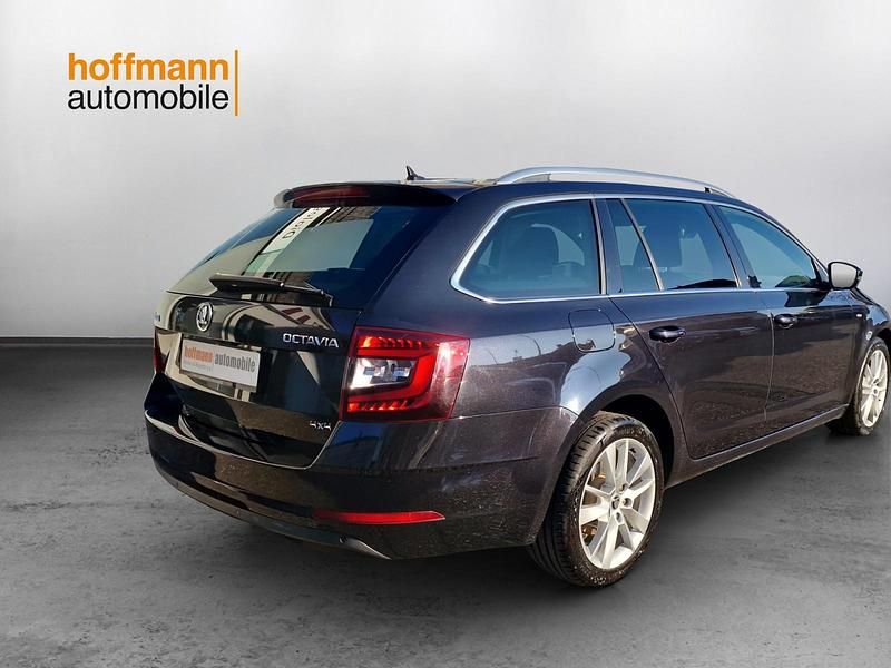 Gebraucht Skoda Octavia Clever 190 PS (139 kW) 2019 Schwarz Kombi