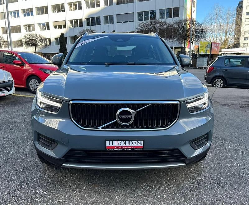 Gebraucht Volvo XC40 Momentum 190 PS (139 kW) 2020 SUV