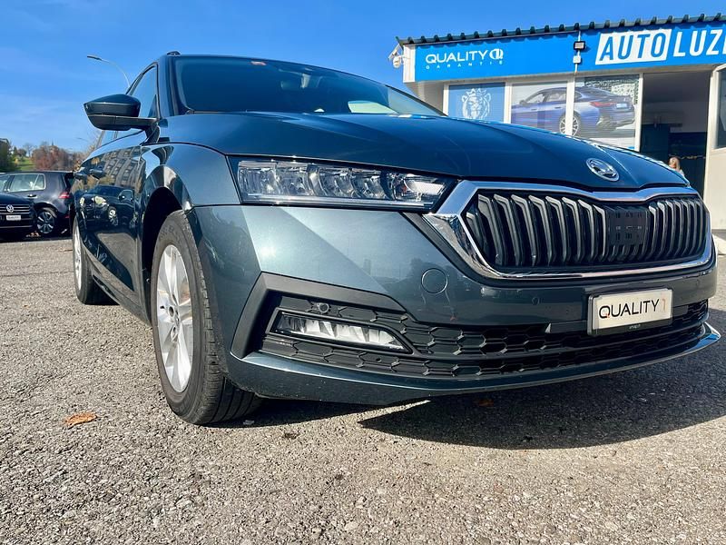 Gebraucht Skoda Octavia Ambition 115 PS (84 kW) 2021 Kombi