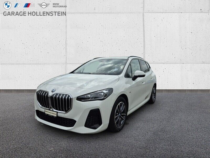 Weiss Gebraucht 2024 BMW 223 Active Tourer M Sport Van / Kleinbus | CHF 42’900 - Bild 1/4