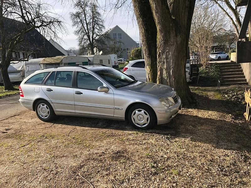 Gebraucht Mercedes C180 143 PS (105 kW) 2004 Kombi