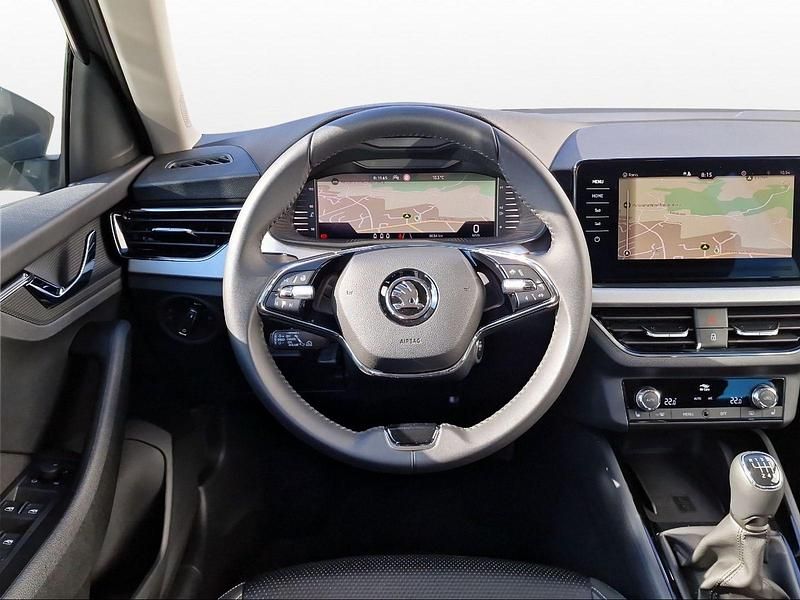 Gebraucht Skoda Kamiq Tour 110 PS (80 kW) 2023 Grau SUV