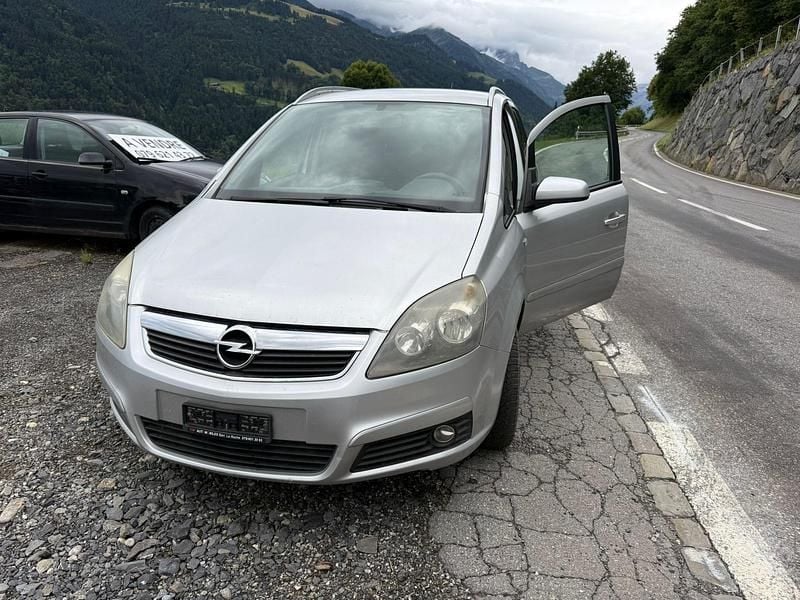 Gebraucht 2006 Opel Zafira Sport Van / Kleinbus | CHF 800 (Guter Preis) - Bild 1/4