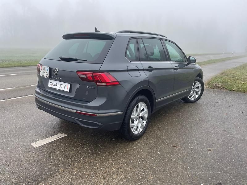 Gebraucht VW Tiguan Life 150 PS (110 kW) 2022 SUV