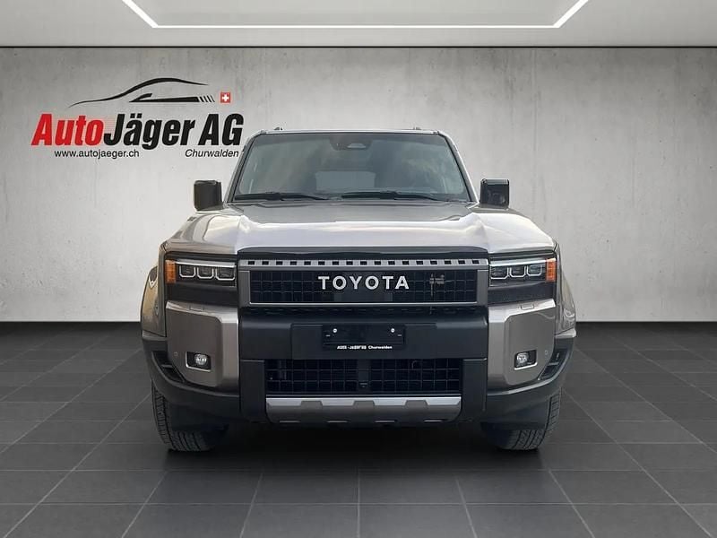 Gray Gebraucht 2025 Toyota Land Cruiser Style | CHF 82’850 - Bild 1/4