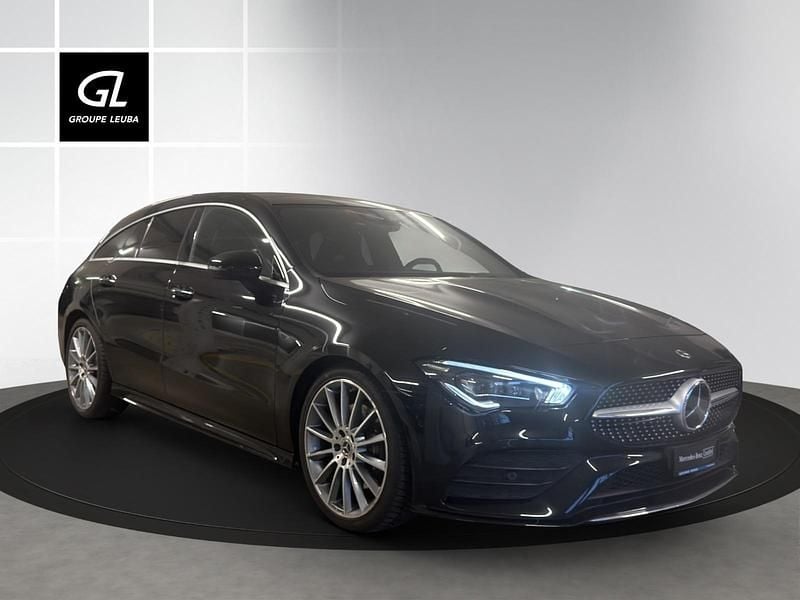 Gebraucht Mercedes CLA200 Shooting Brake AMG line 163 PS (119 kW) 2019 Schwarz Kombi