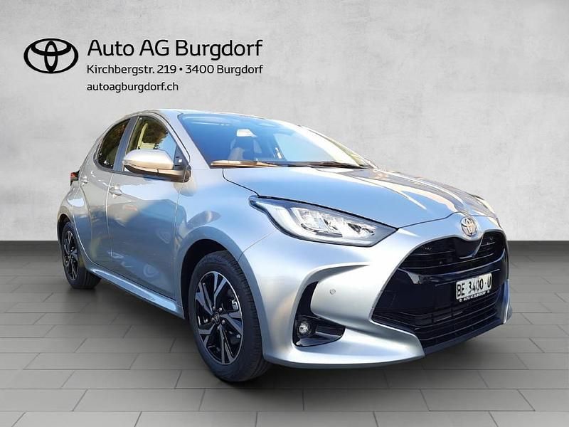 Neu 2025 Toyota Yaris Hybrid Trend Kleinwagen | CHF 28’340 (Teuer) - Bild 1/4