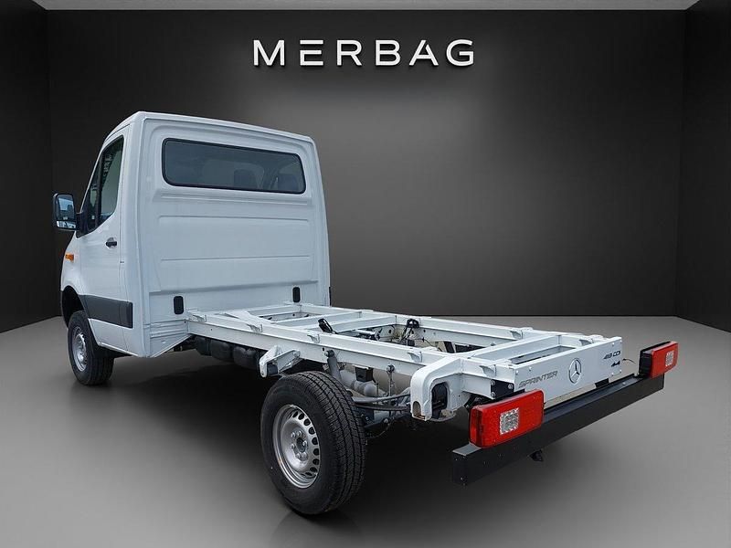 Gebraucht Mercedes Sprinter 190 PS (139 kW) 2024 Weiss Van