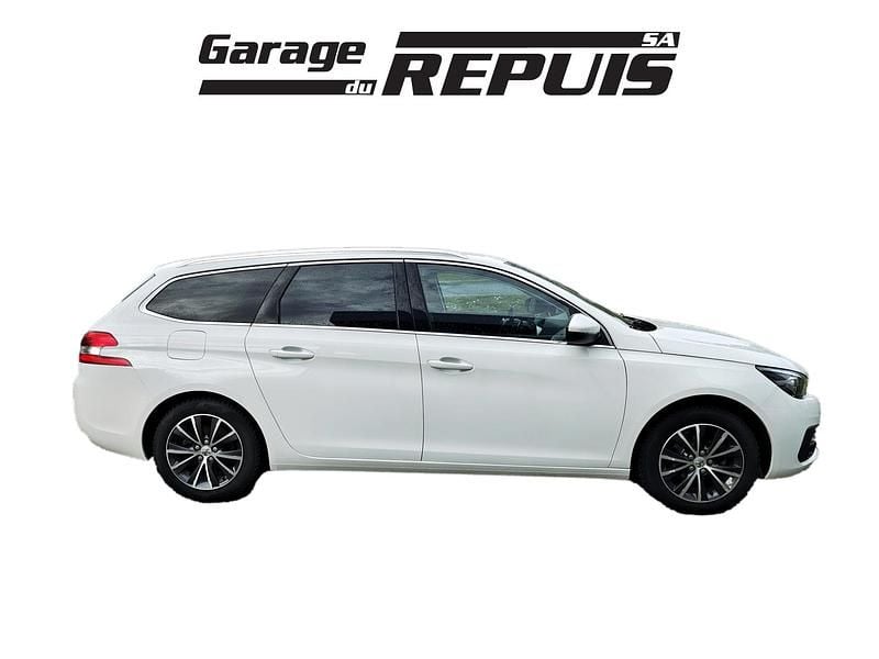 Gebraucht Peugeot 308 SW Allure 130 PS (95 kW) 2021 Kombi