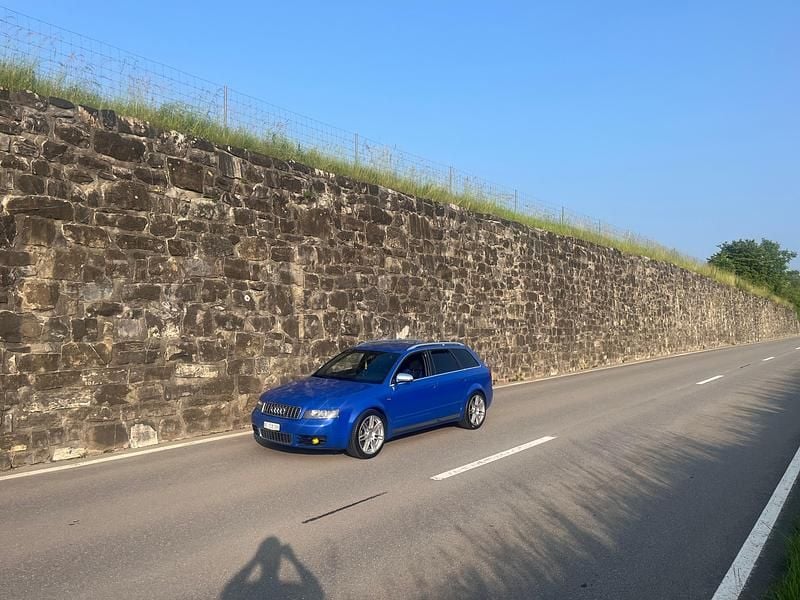 Gebraucht 2003 Audi S4 Kombi | CHF 10’000 - Bild 1/4