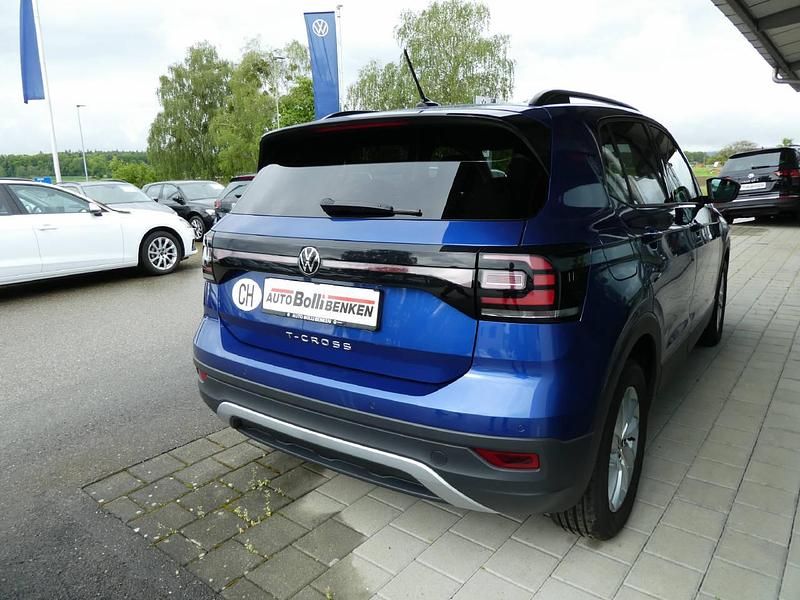 Gebraucht VW T-Cross Life 110 PS (80 kW) 2022 Blau SUV