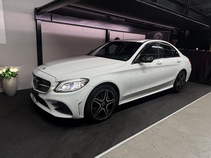 Gebraucht Mercedes C200 AMG line 184 PS (135 kW) 2021