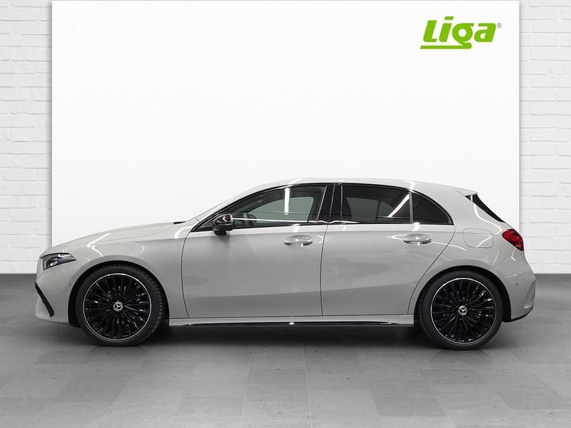 Neu Mercedes A200 AMG line 177 PS (130 kW) 2026 Limousine