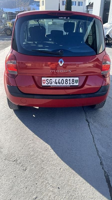 Gebraucht Renault Modus Authentique 75 PS (55 kW) 2010 Van / Kleinbus